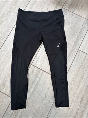 Nike Black Performance Capri Leggings with Silver Swoosh